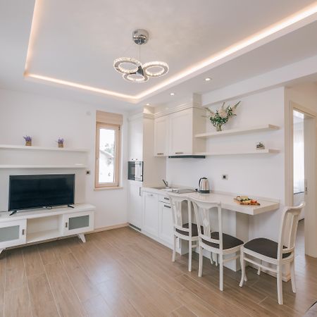Splendido Mb Apartments Tivat Extérieur photo
