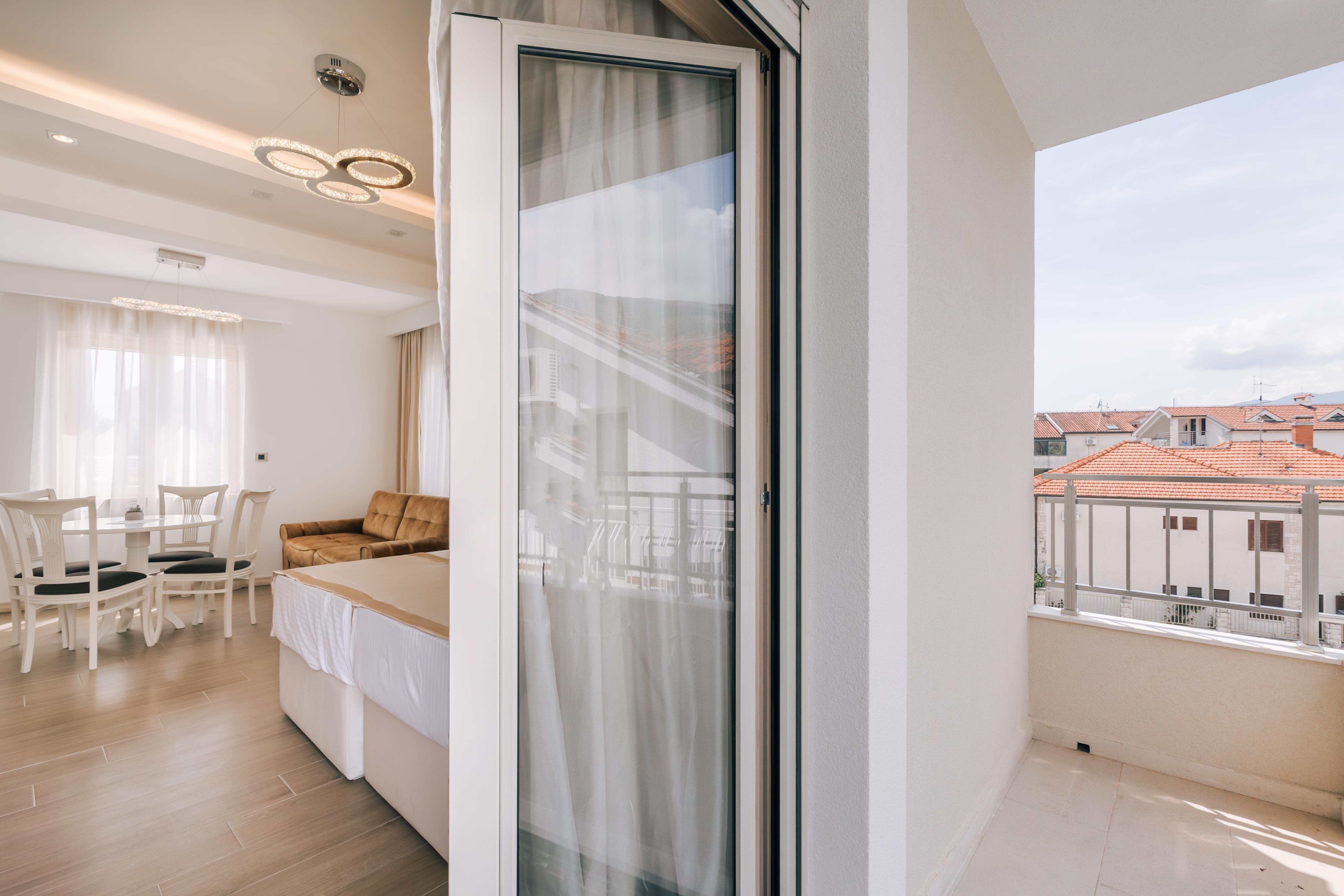 Splendido Mb Apartments Tivat Extérieur photo