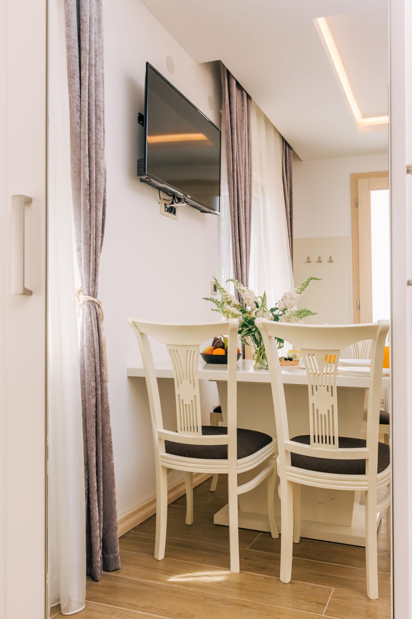 Splendido Mb Apartments Tivat Extérieur photo